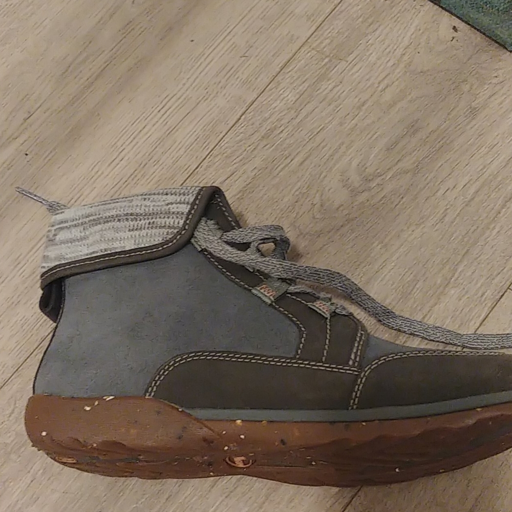 Chaco women's boots